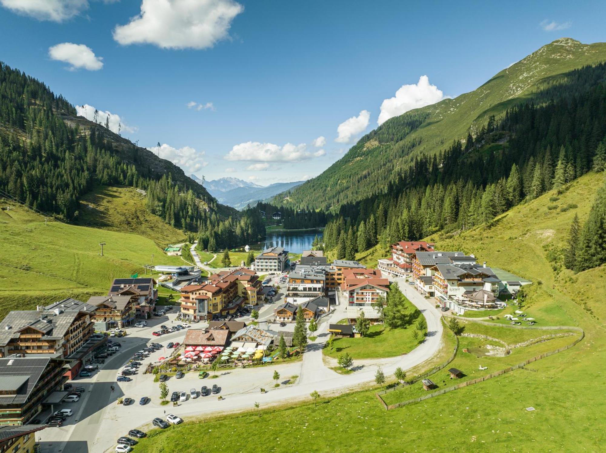 Firstpeak Заухензее Екстериор снимка